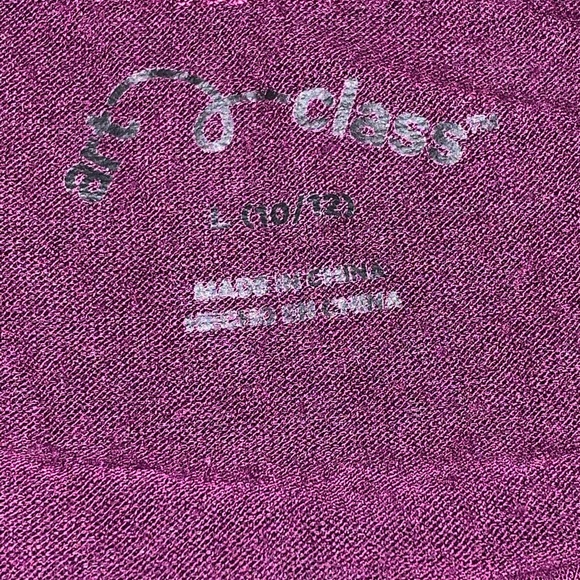 Girls deep purple tee. Size 10/12 - Picture 3 of 3